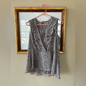 CAbi Leopard Tank Sz S Like new